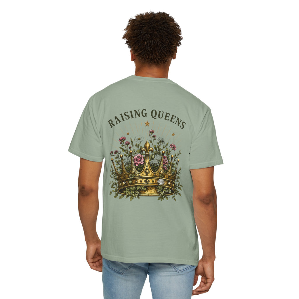 Girl Dad – Raising Queens Tee