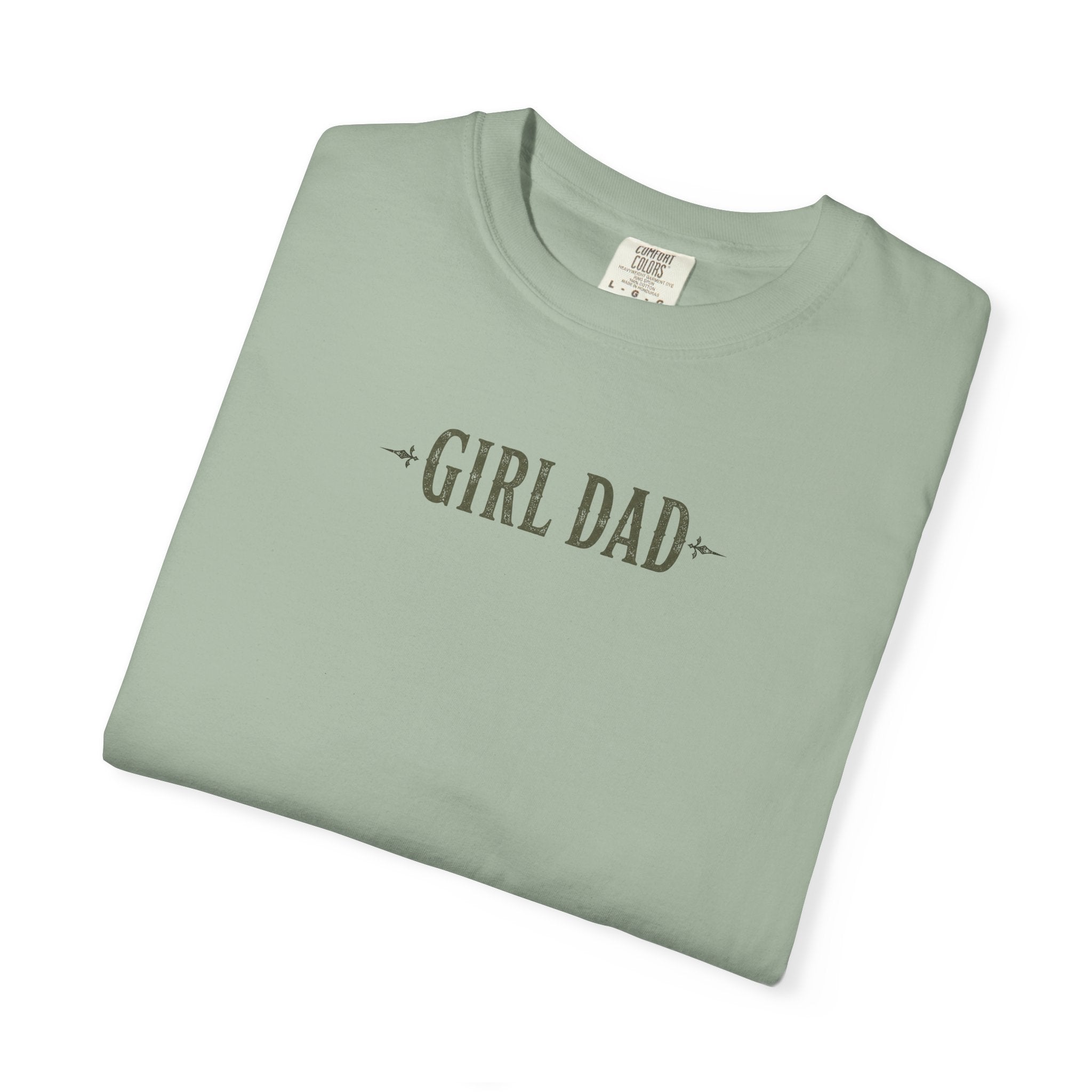 Girl Dad – Raising Queens Tee